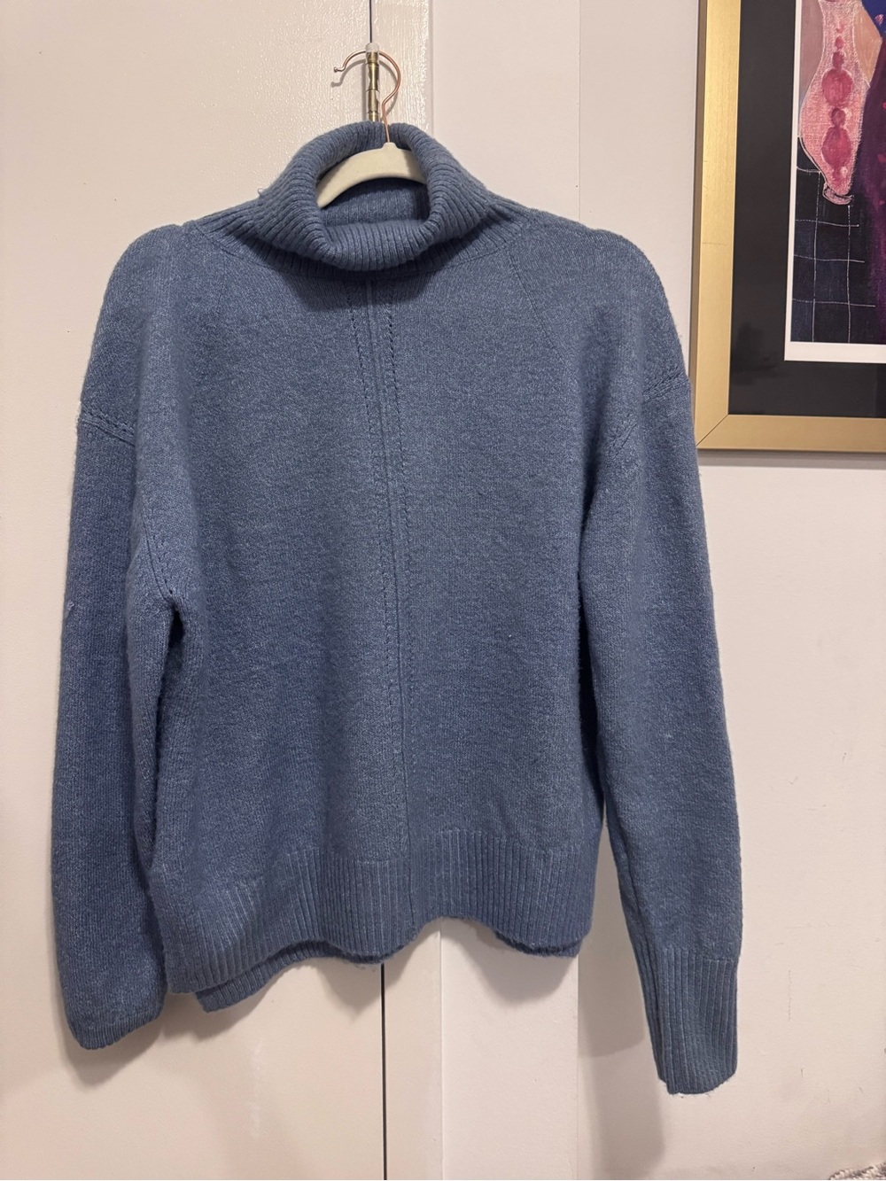 Cozy Blue Turtleneck Sweater - Women's Cowl & Turtleneck